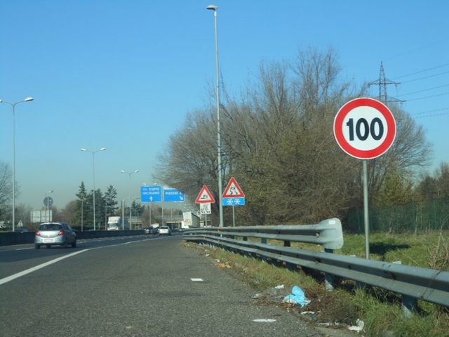 Milano-Meda, ecco i 100 km/hA Paderno, vicino agli autovelox