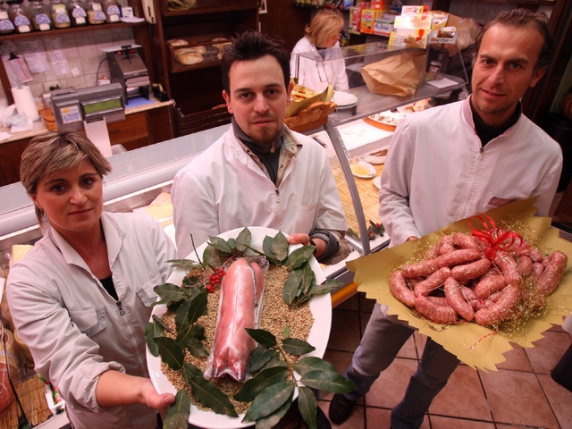 Cenone in casa e made in ItalyVincono zampone e lenticchie