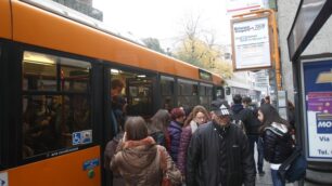 Monza: navetta del Comunetra la stazione e il carcere