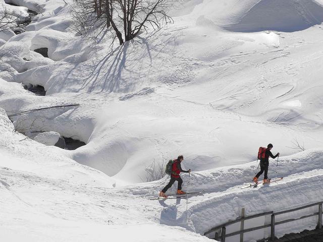 Sulle alpi torinesisci di fondo e rifugi
