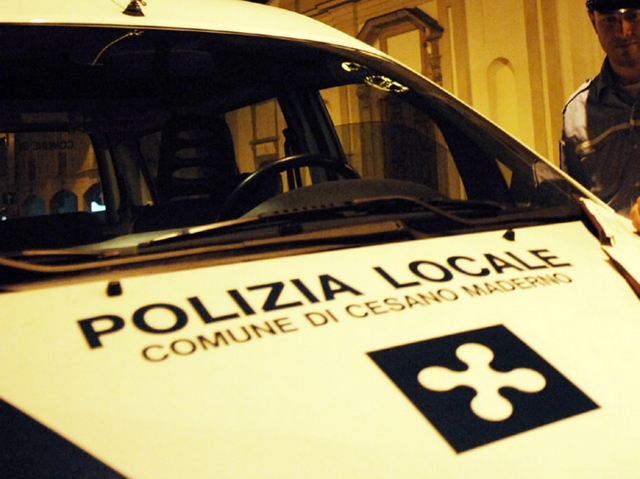 Compra la pizza, viene investitoPensionato in prognosi riservata