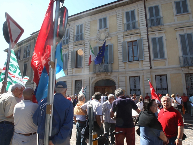 L’Inps scrive a novemila brianzoliÈ caos pensioni anche a Monza