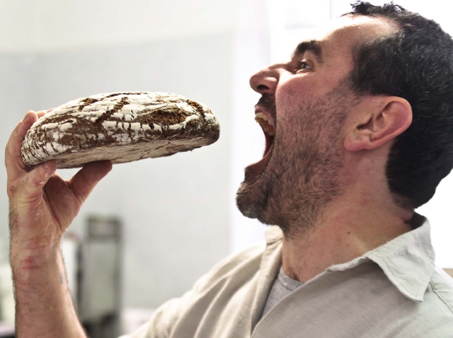 Il pane dopo la laurea in lettereStoria del fornaio Davide Longoni