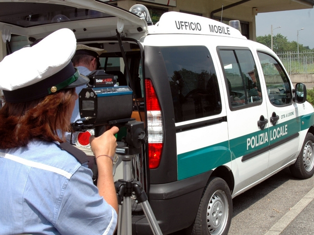 Un vigile chiede risarcimento«Io, vittima del mobbing»