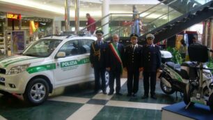 Polizia localein mostra a Orio