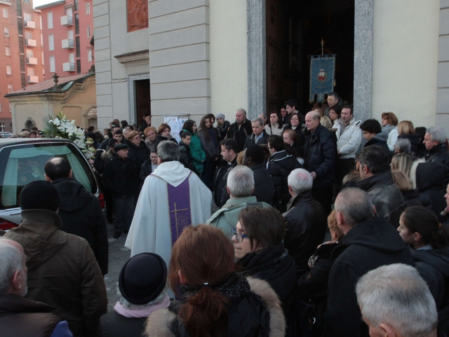 Oltre le polemiche: i funerali di Antonia Stanghellini immagine