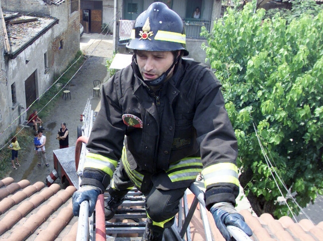 Nova, incendiò la sua stessa casaVia al processo contro un 40enne