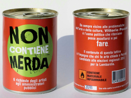 Attenzione: non contiene merdaLa sfida degli artisti a un politico