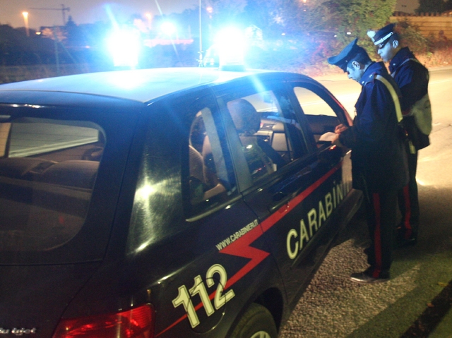 Tenta di scappare ai carabinieri,condannato lesmese 26enne