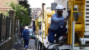 Lavoratori Enel verso lo sciopero«Non vogliamo restare al buio»