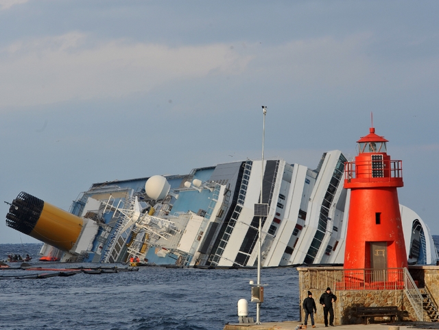 Era sulla Concordia di SchettinoOra è il vigile urbano di Giussano