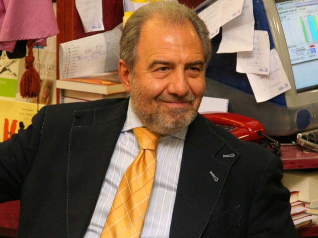 Caprarica in libreria a Monza«Qui “Ci vorrebbe una Thatcher”»