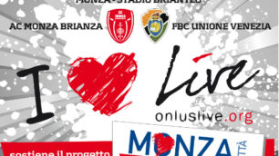 La maglia del Monza va su eBayIl calcio per la città cardioprotetta