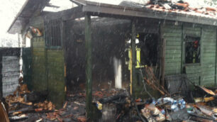 Desio, incendio alla bocciofilaSede distrutta, ignote le cause
