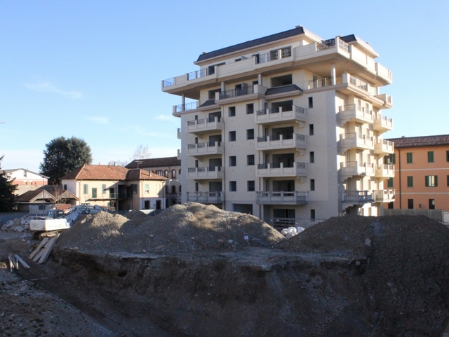A Seregno tangenti per il mattoneAll’ex Camisasca e via delle Grigne
