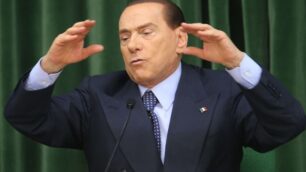 Grillo, Monti, Merkel e Gianninonel mirino di Berlusconi a Monza