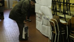 Votanti, boom per la RegioneAlle 12 hanno votato in 120 mila