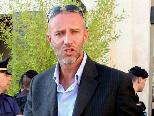 Terremoto in Gelsia, Ghezzi lasciaIl leghista indagato per corruzione