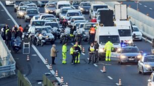 Un morto sulla Torino-VeneziaTraffico da incubo a Monza
