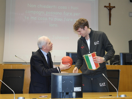 Basket tra solidarietà e impegnoLa settimana brianzola di Milano