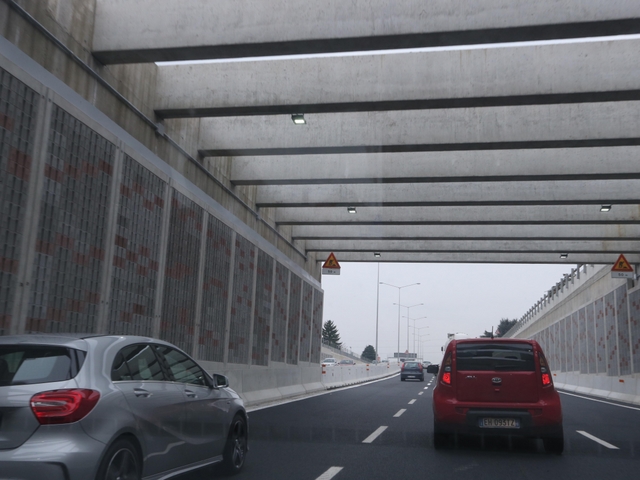 Viabilità, tunnel viale LombardiaAumentano i pendolari contenti