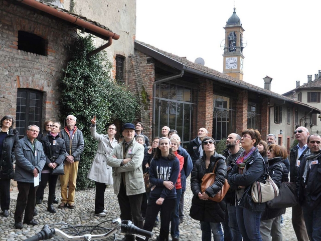 Vimercate, turisti a km 0 con il Must immagine