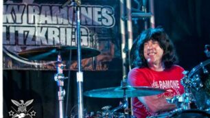 Gli appuntamenti di venerdìIl batterista dei Ramones a Cisano