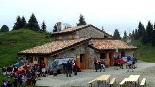 Val Gandino, sgambata sui monti fra Mais Spinato e formagella