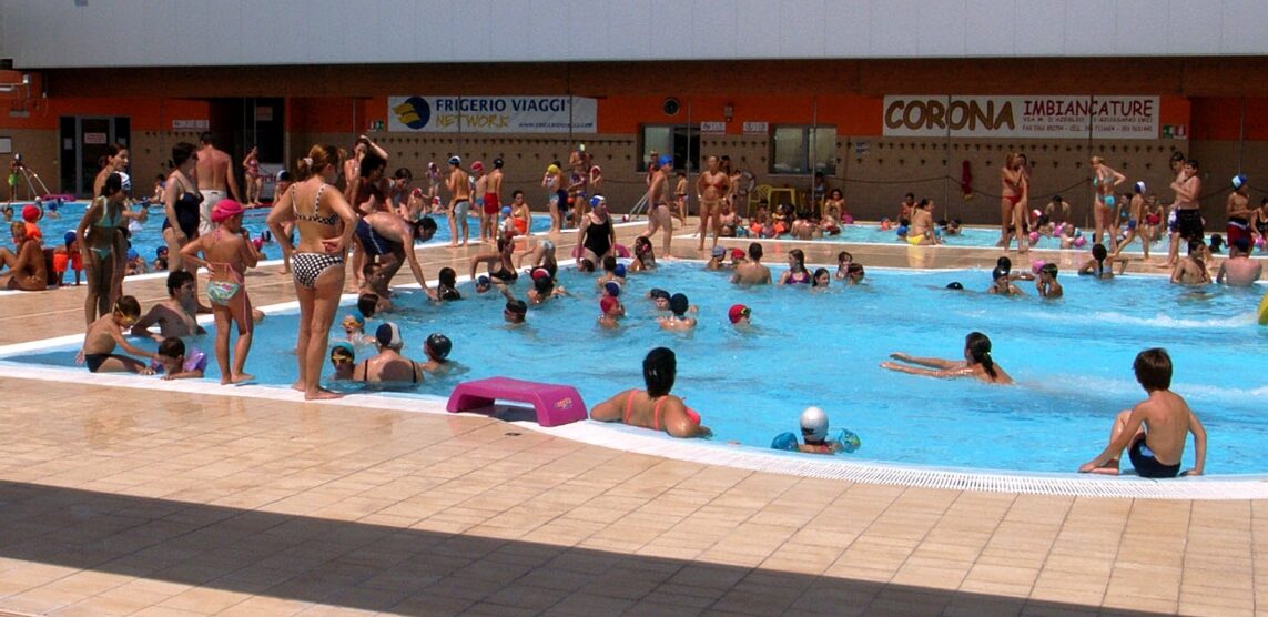 Giussano firma nuova convenzioneper piscina: un milione il risparmio