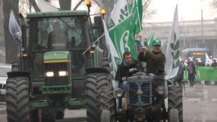 Tem, incubo per gli agricoltoriCampi tagliati in due dall’asfalto