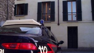 Era un pusher richiestissimo,i carabinieri gli rovinano la piazza