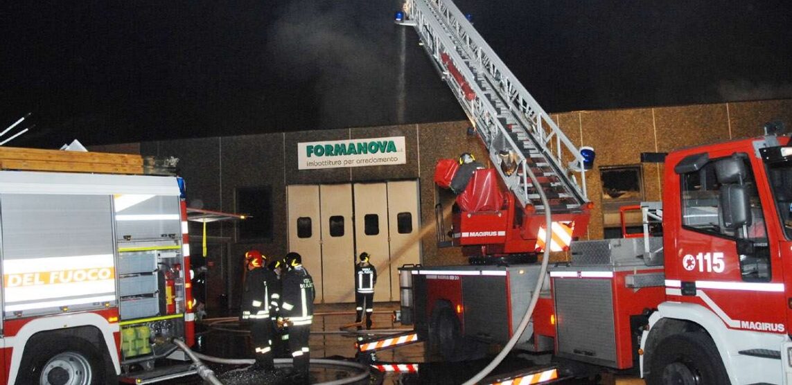 Incendio alla FormanovaDipendenti restano in cassa