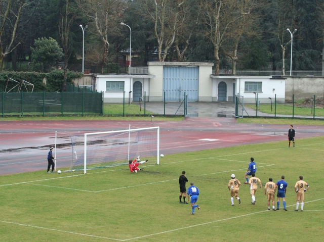 Calcio Eccellenza: Seregno a faticapareggia contro il Villa d’Almé