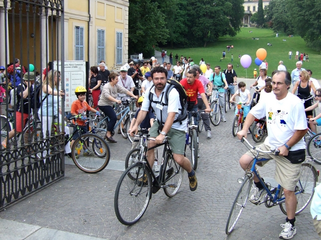 Pieve in Bici nel Vimercatesetra piazze e campanili aperti