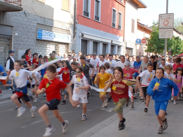 In 800 al via di domenicaStraceriano, 14esima edizione