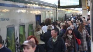 Da Monza a Desio: ladri di rame mandano ko la ferrovia, ritardi