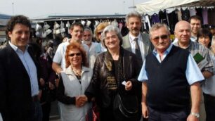 Giussano, Rosy Bindi al mercatoa sostenere Elli e Ponti