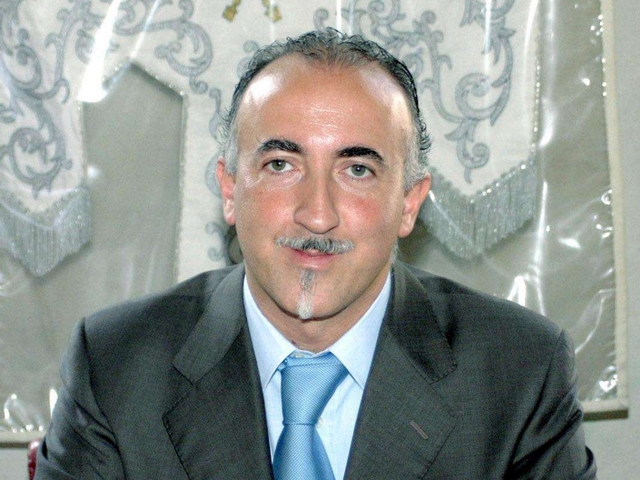 «La giunta Pipino si dimetta»Continua la petizione a Carate