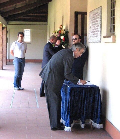 Addio a Liverani, fotografo InterFunerale a Paderno, c’è Moratti