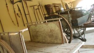Biassono: aratri, carri e attrezziLa cultura agricola è da museo