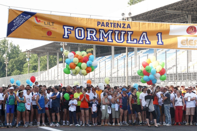 Monza, a piedi in autodromoUna corsa solidale per la Lilt