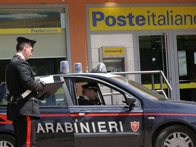 Ornago, colpo grosso alle posteForse bottino da 50mila euro