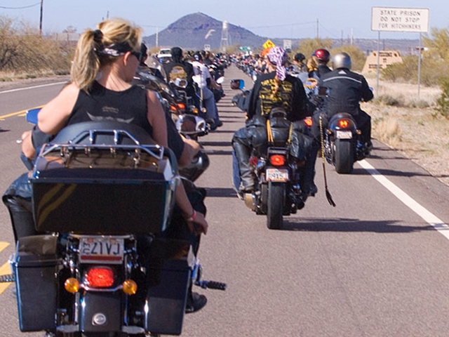 Hell’s Angels, tra i venti arrestati bikers di Nova, Desio e Basiano
