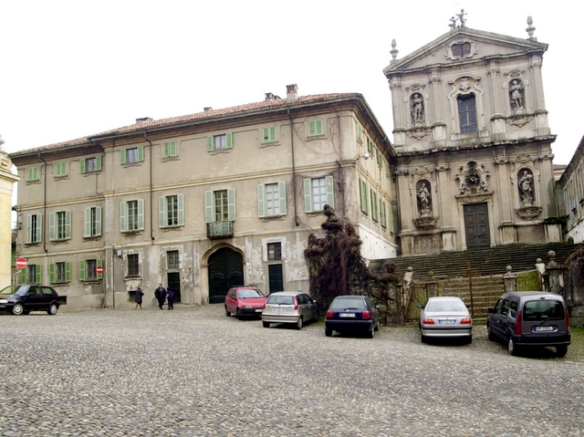 Kermesse: Arte e storiasulla strada del mobile