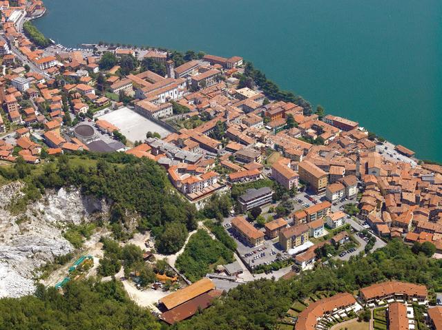 Lovere, visita guidata alla chiesae merenda con Legambiente