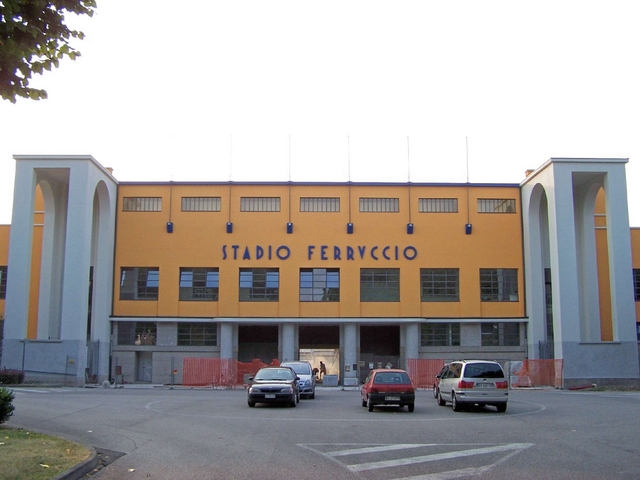 Seregno: inizio campionatoancora senza bar allo stadio