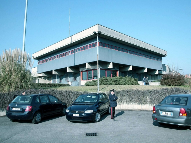 Giussano, furto Gratta e vincimentre si bevono un caffè