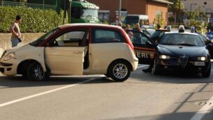 Cambiago, due in fuga tra le caseI carabinieri arrestano un monzese