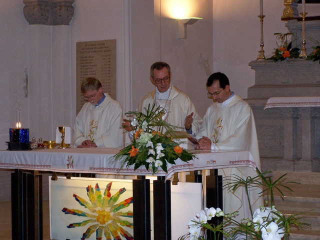 Seregno: ieri sera in visitamonsignor Tito Solari
