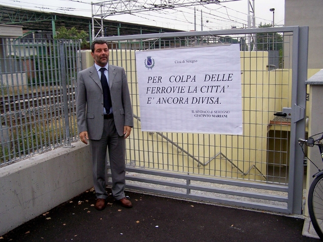 Seregno: sindaco in stradaprotesta contro le ferrovie